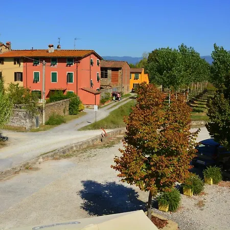 Corte Del Barone Nyaraló Lucca
